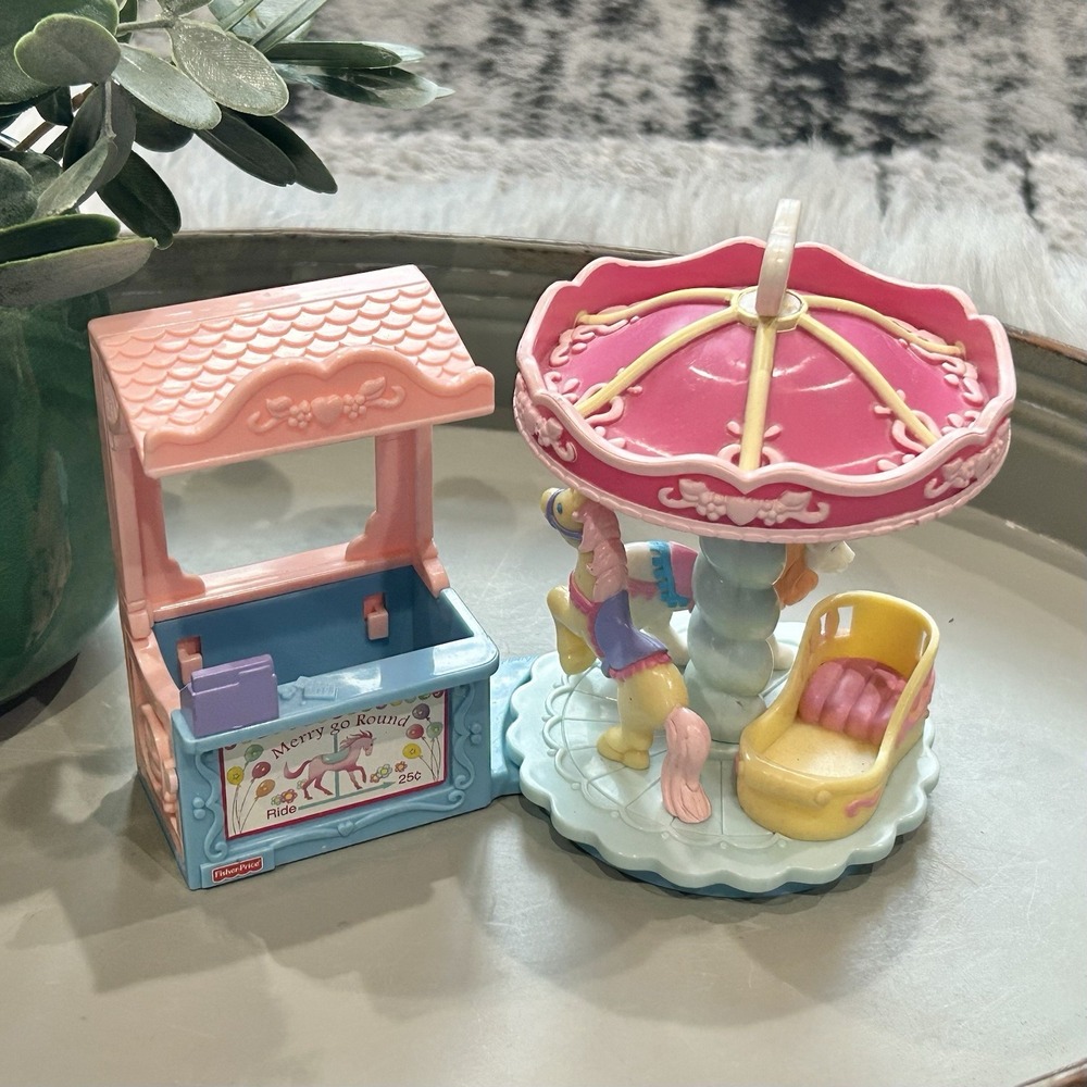 Fisher‎ Price Sweet Streets Carousel & Ticket Booth For Carnival Merry Go Round